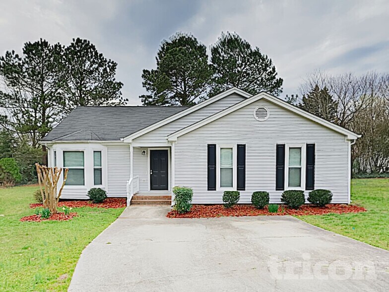 Building Photo - 3520 Lytham Pl