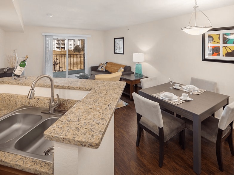 Kitchen With Double Sink - Woodland Ridge
