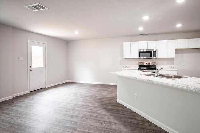 Building Photo - 7352 Tin Star Dr