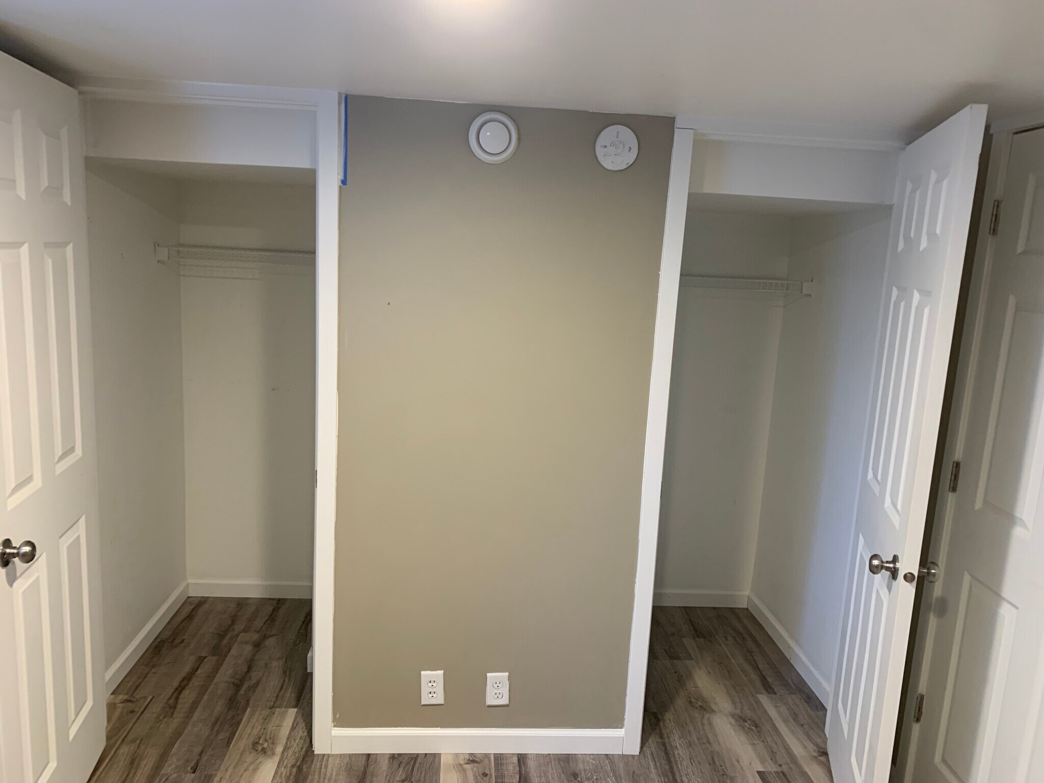 Building Photo - 2541 Bittersweet Ln