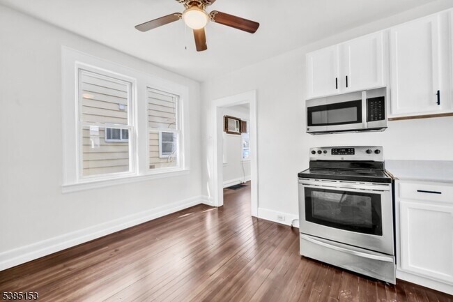 Building Photo - 1451 Franklin St