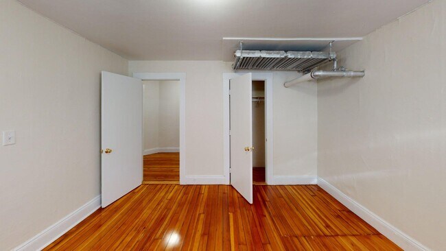 Building Photo - 7 Mt Hood Rd