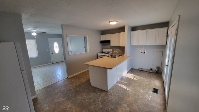 Building Photo - 4403 Dubarry Rd
