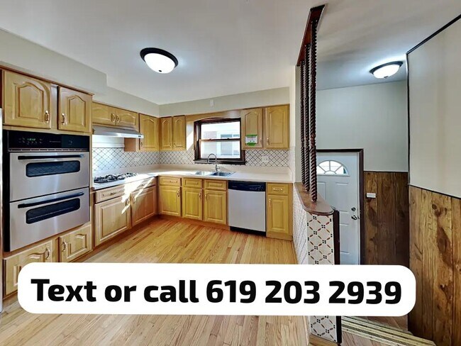 Building Photo - 7941 Long Ave