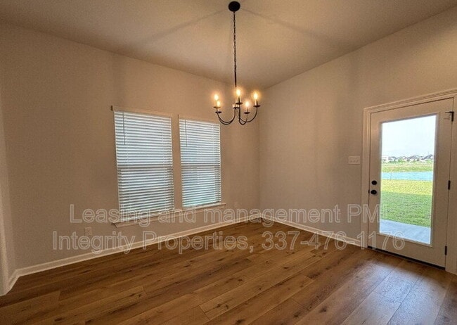 Building Photo - 114 Betrillo Ct