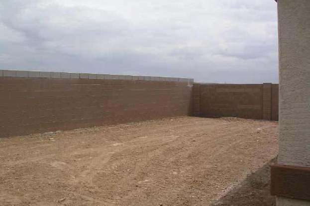 Building Photo - 15558 W Laurel Ln