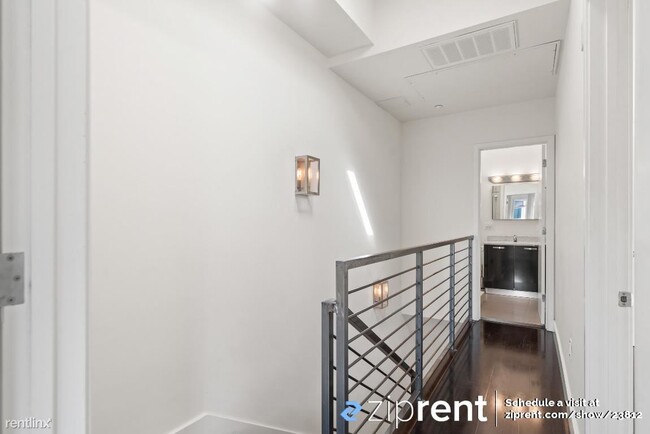 Building Photo - 2 br, 2.5 bath Condo - 1350 Natoma Street,...