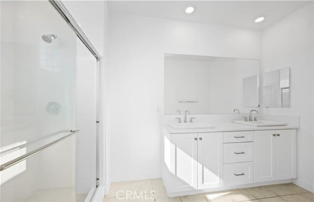 Building Photo - 319 Carmona