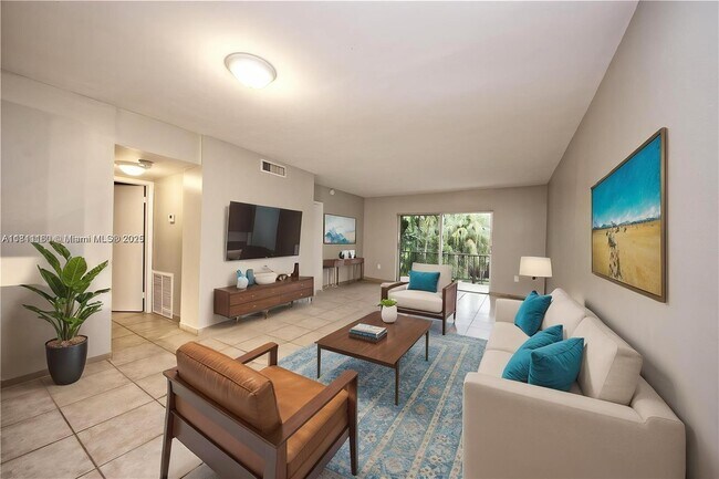 Building Photo - 6886 N Kendall Dr