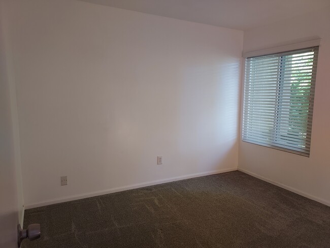Building Photo - 1595 Mendocino Dr