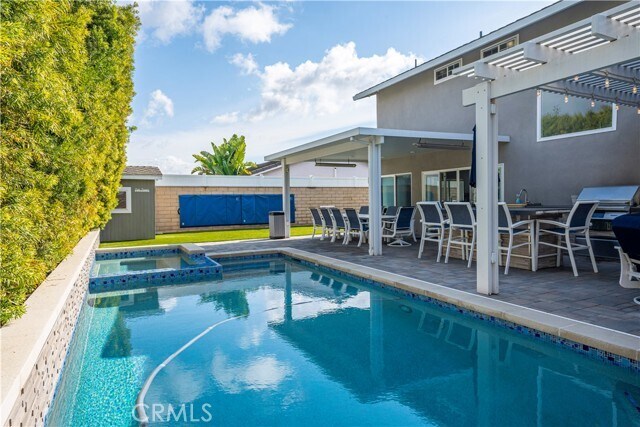 Building Photo - 8711 Mossford Dr