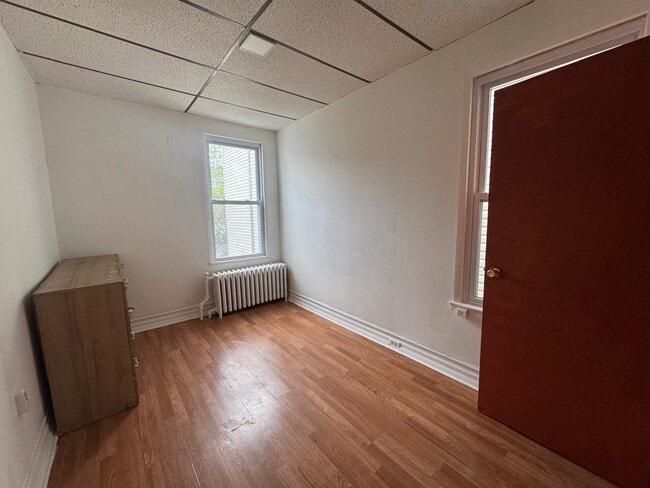 Building Photo - 64 Corbin Ave