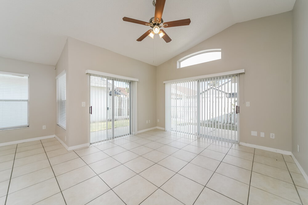 Building Photo - 3235 Brewster Dr