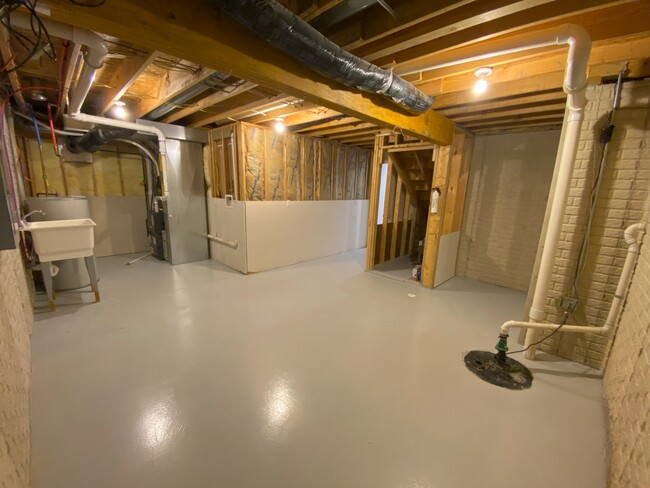 Basement Storage Room - 2901 Red Oak Rd