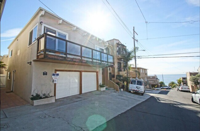 Primary Photo - 320 24th Street