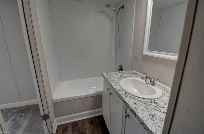 Building Photo - 4606 Woodvery Dr