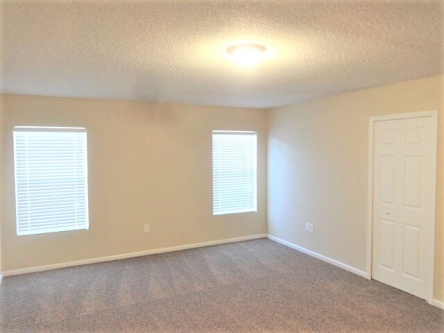 Building Photo - 2842 Taylor Hill Dr