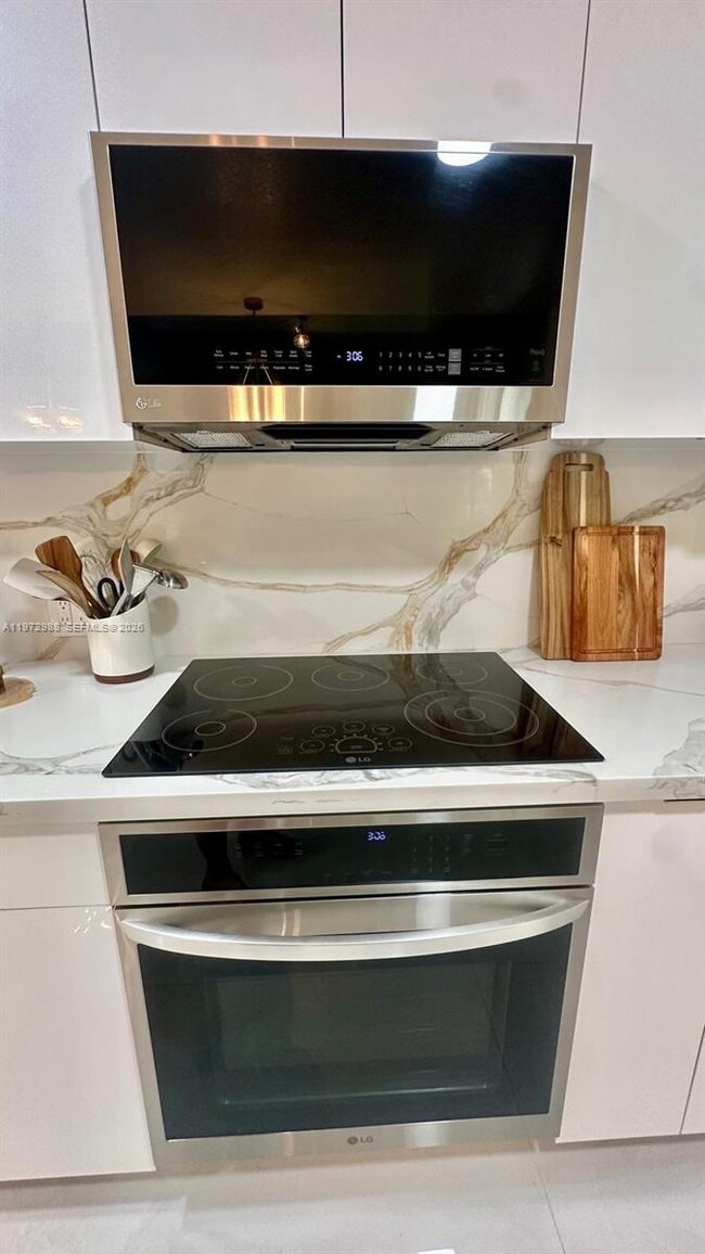 Building Photo - 1771 NW 17th St