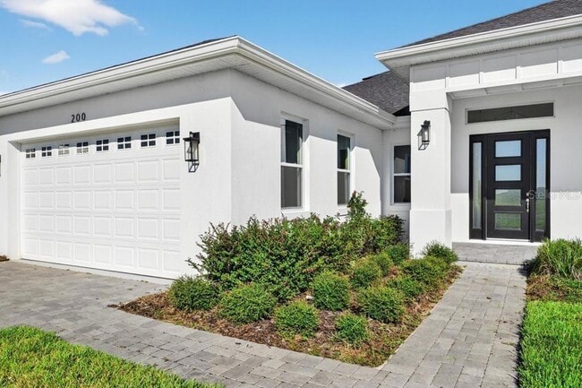 Building Photo - 200 Snowy Orchid Way