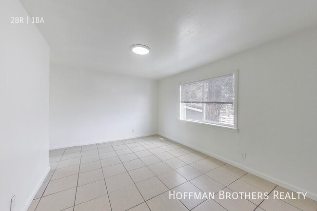 Building Photo - 1732-1744 27th Avenue-209A