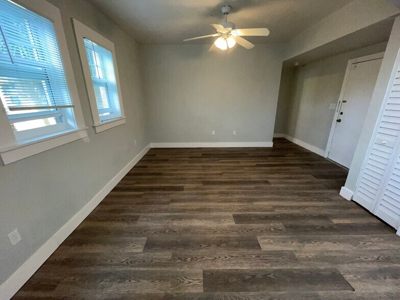 Building Photo - 536 14th St