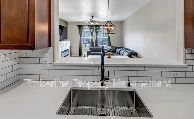 Building Photo - 5902 Chorus Heights