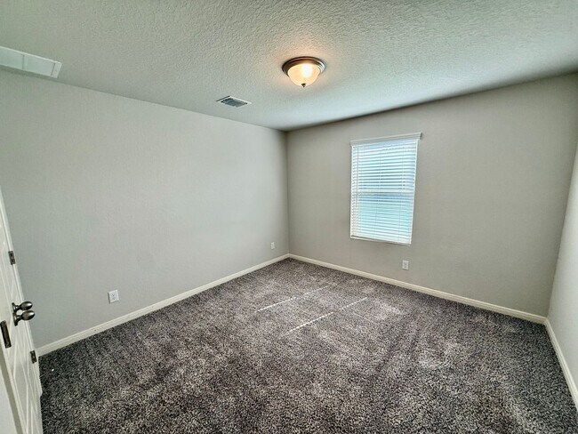 Building Photo - 117 Joseph Cir