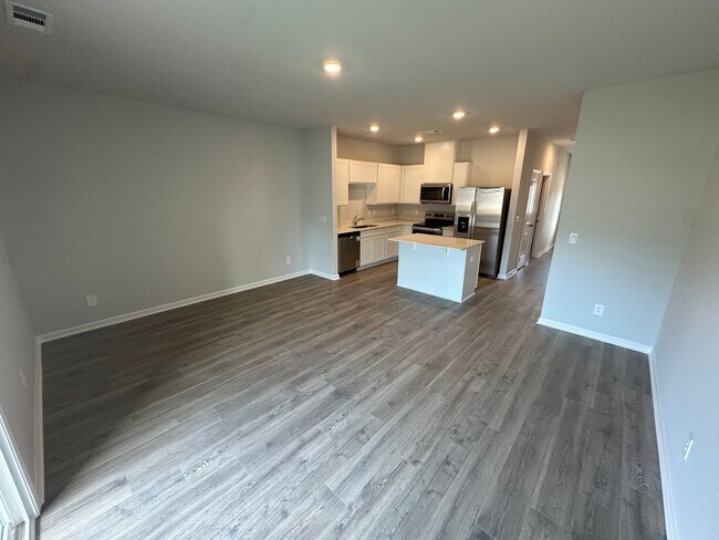Building Photo - BRAND NEW TOWNHOME!