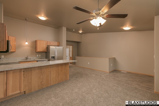 Building Photo - 4727 N Baron St