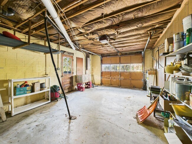 Building Photo - 1233 Pinehurst Rd