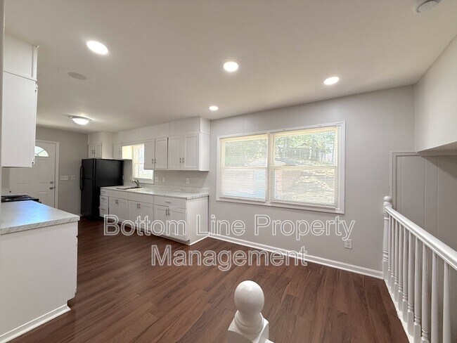 Building Photo - 7727 Ritter Dr