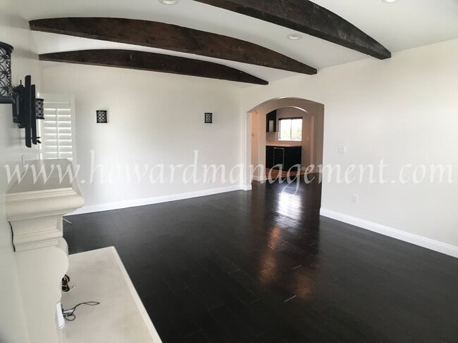 Building Photo - Beautifully remodeled Spanish style home with Granny Flat, Washer & Dryer, Large Backyard!