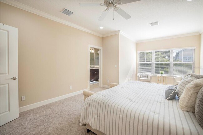 Building Photo - 6036 Anchorage Way S