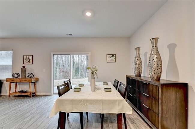 Building Photo - 111 Horned Owl Ave