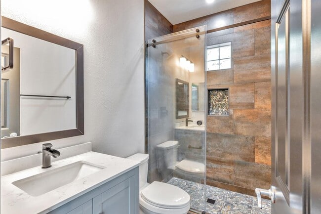 Building Photo - 7531 Edinburgh Way