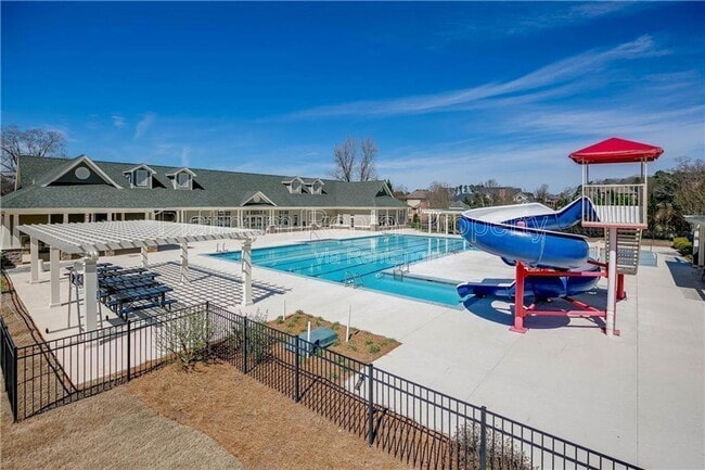 Building Photo - 1811 Traditions Way