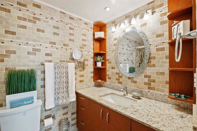 Building Photo - 3001 S Ocean Dr