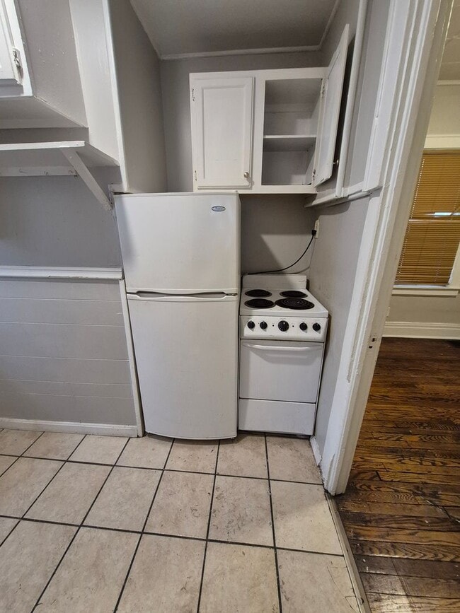 Building Photo - Tickle Realty, LLC