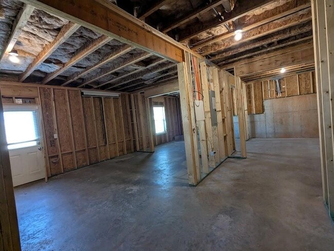 Building Photo - 2034 Britt Dr