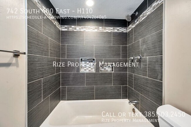 Building Photo - 742 S 400 E