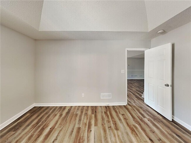 Building Photo - 178 Wyngate Ct