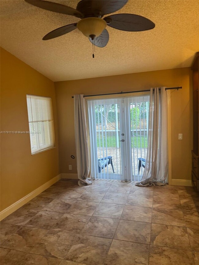 Building Photo - 1258 Sabal Trail