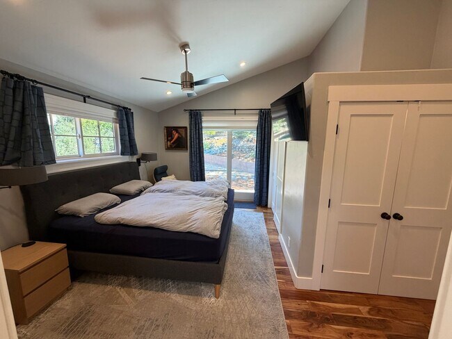 Building Photo - 5 Bed 4 Bath In Lafayette