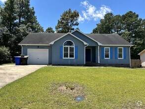 Building Photo - Spring Lake Life