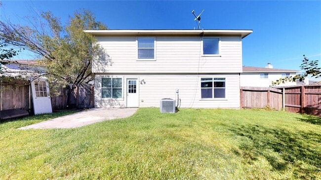 Building Photo - 25010 Silent Meadow Ct