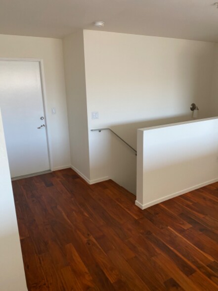 Building Photo - 3627 Dunn Dr