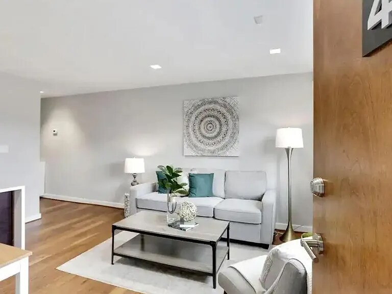 Building Photo - 1710 Gales St NE