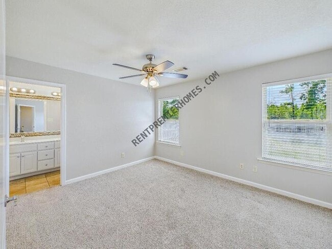 Building Photo - 29 Green Apple Dr