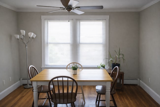 Building Photo - Bolivia St