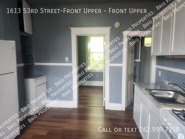Building Photo - 1613 53rd St